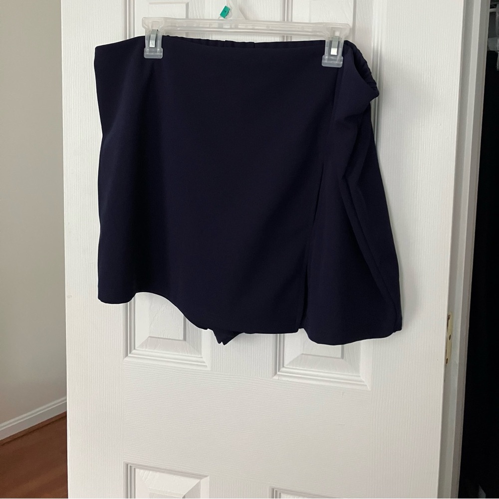 Shein Navy Side Slit Hem Lightweight Skort